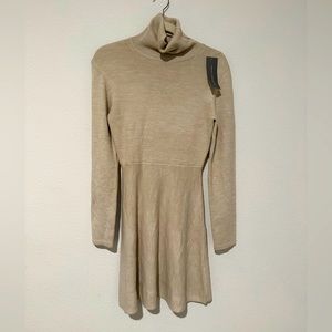 NWT French Connection Cowl Neck Fitted Sweater Dress in Light Oatmeal Mel Small